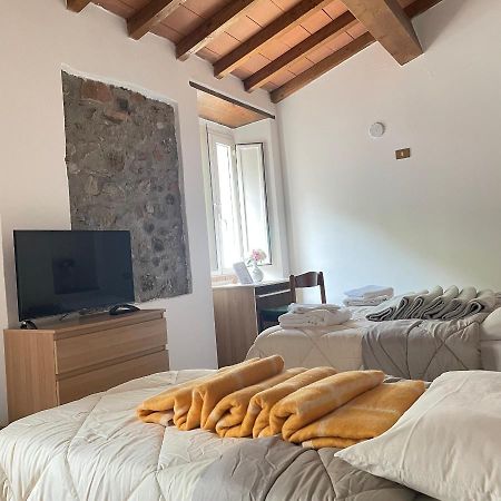 In Castello Hotell Gallicano Eksteriør bilde